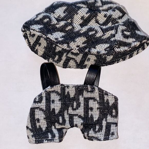 Labubu Luxury Overall Bucket Hat Set Black and White Labubu Outfit Clothing - Picture 8 of 8